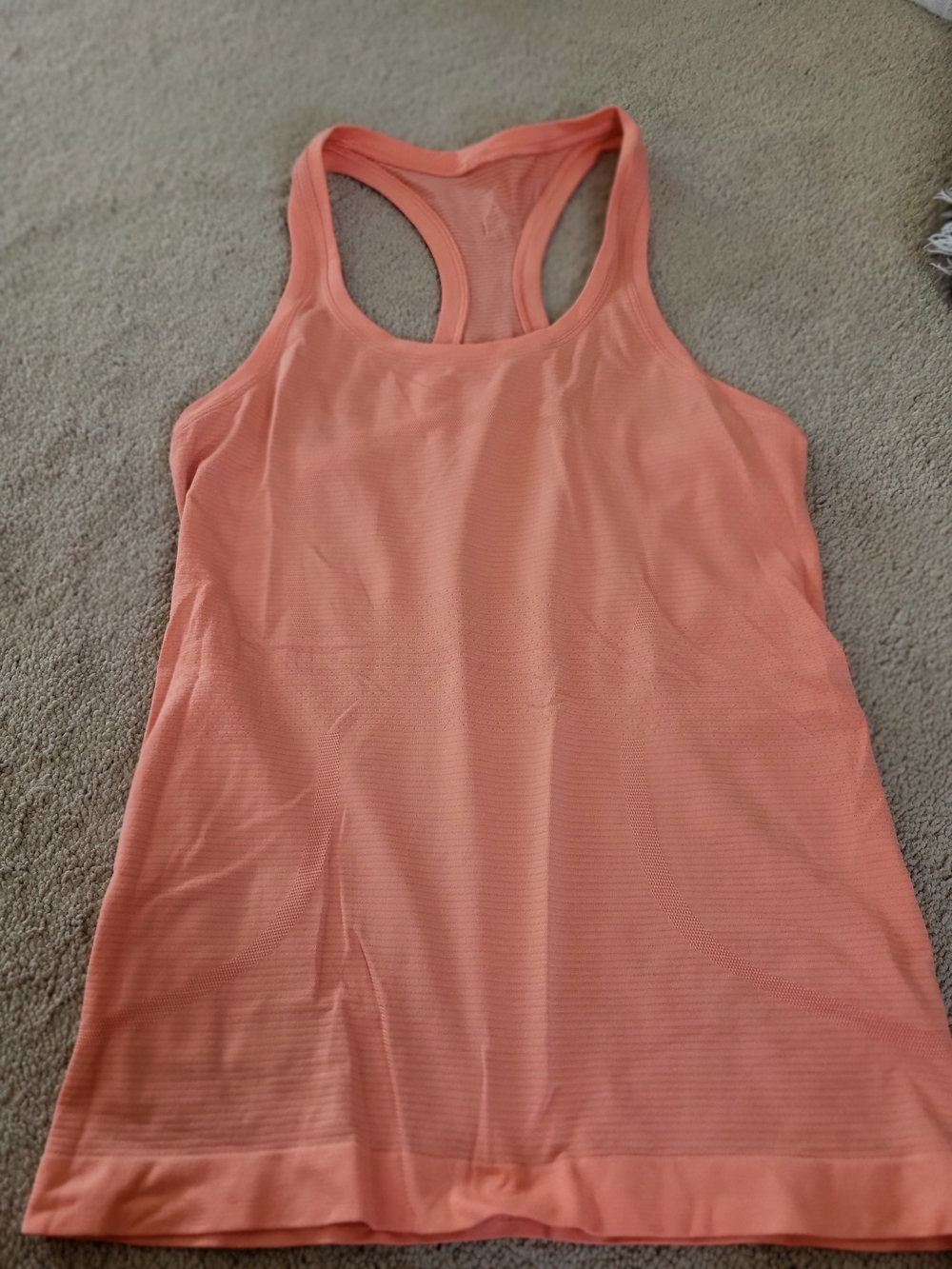 Lulu Women’s Racerback Performance Tank Top - Coral